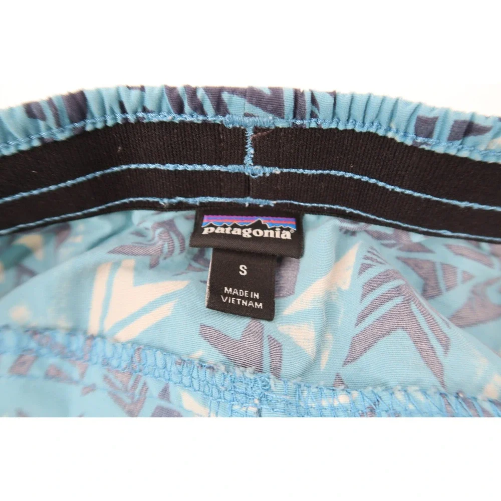 Patagonia Shorts Women's Small Blue Geometric‎ Barely Baggies 4.5